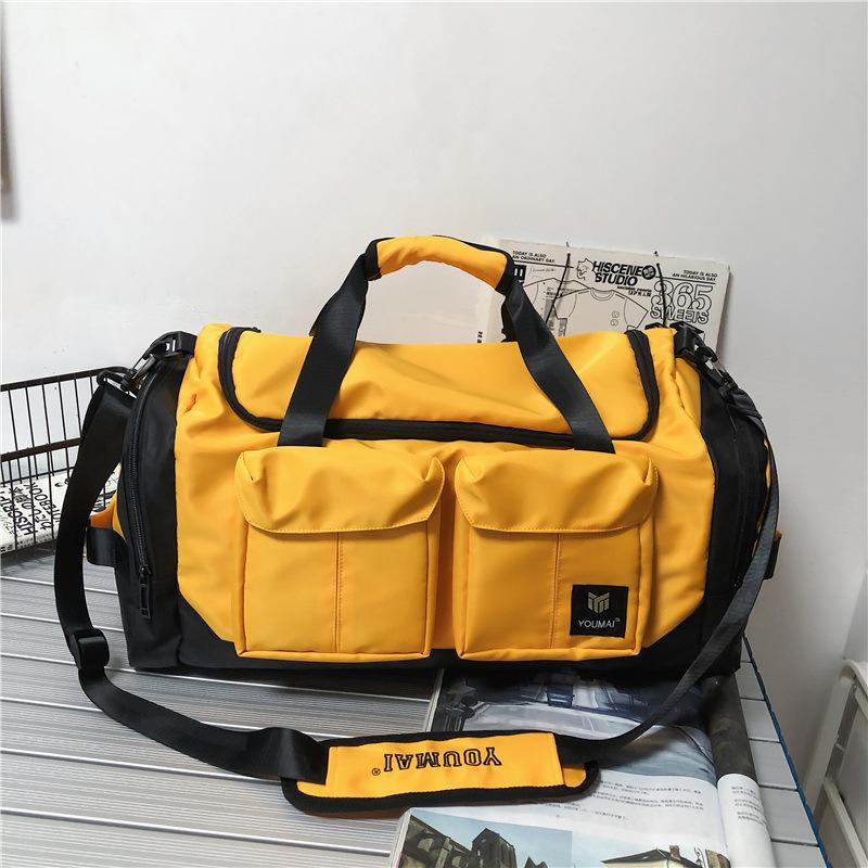 Сумка для тренировок и фитнеса с разделением на влажную и сухую погоду. Сумка для покупок большой вместимости. Сумка для деловых поездок на короткие расстояния.