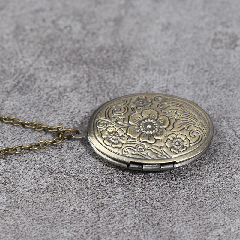 Резной цветок полосатый медальон кулон ожерелье винтажная латунь открывающаяся фото коробка