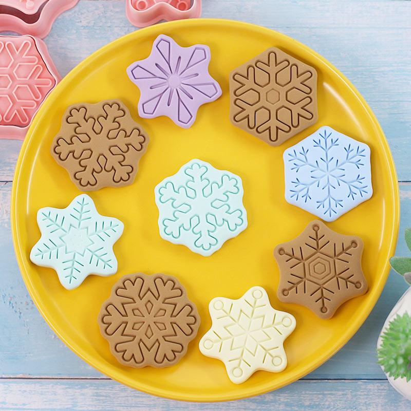 8pcs/set Snowflake Shape Cookie Cutters 3D Plastic Biscuit Mold Cookie Stamp Fondant Cake Mould Kitchen Baking Pastry Bakeware 1