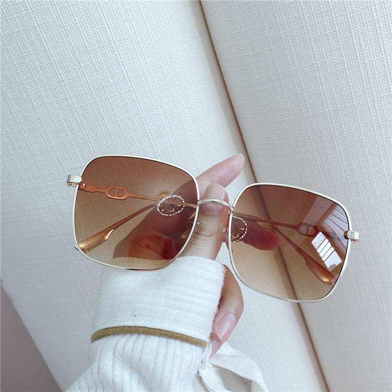 2PCS Square Sunglasses Women's Trendy UV Protection Gradient Color Retro Glasses Fashionable round Face Suitable Sun Glasses