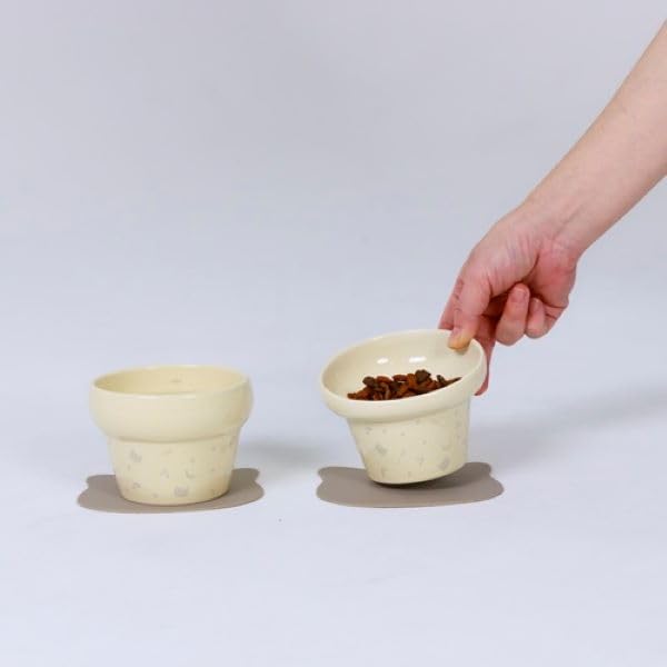 HARIO Nyan Pretall Cat Bowl, Tall and Easy To Eat (Beige)