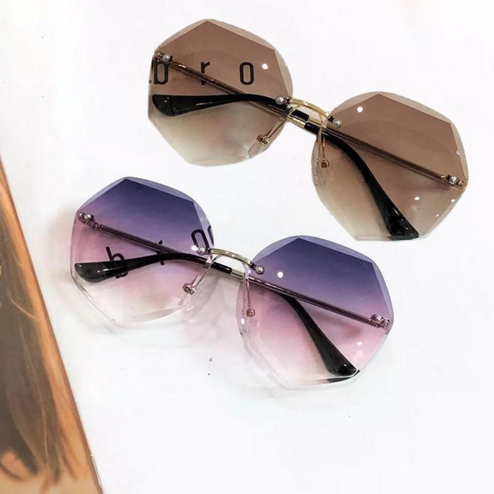 Retro Gradient Sunglasses Punk Driving Glasses Korean UV Protection Shades  for Women Man