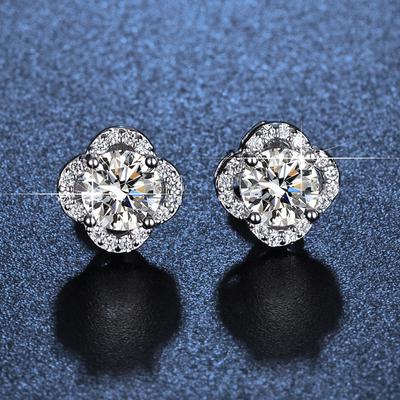 Серьги-гвоздики Lucky Clover с цирконием 50 очков Fashion Commuter Premium Temperament Simulation Moissanite