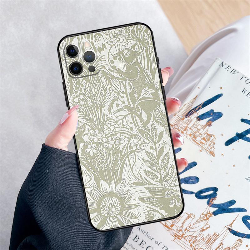 Squirrel Pattern Phone Case For iPhone 16 Pro Max 11 12 13 Mini 14 15 Pro Max XR 15 16 Plus 16e Cover Coque
