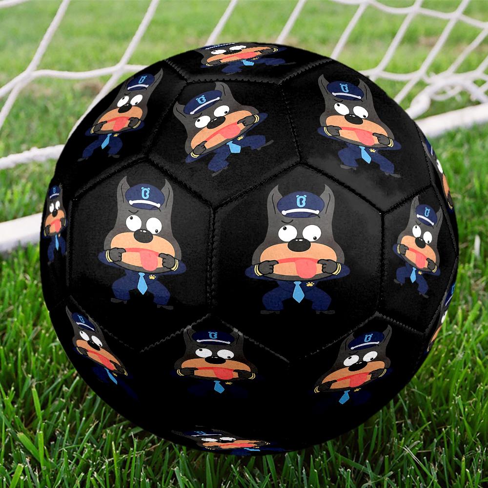 Футбольный мяч в тематике Шерифа Лабрадора, размер 5. Подходит для матчей как в помещении, так и на улице. Отличный подарок для всех.