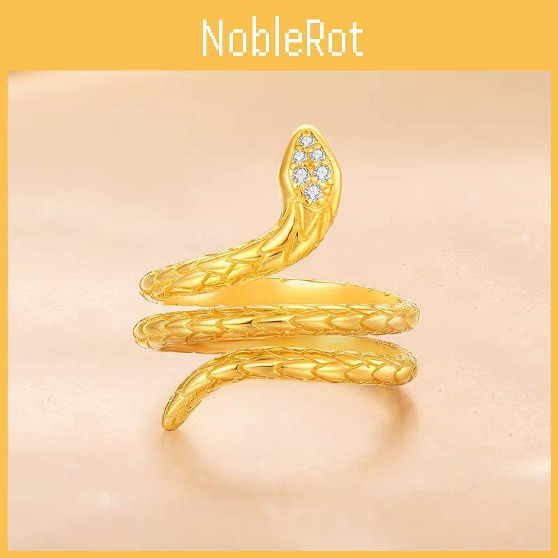 Eyecatching Snake Gold Ring For Men Featuring Dazzling Diamonds And Elements Zodiac