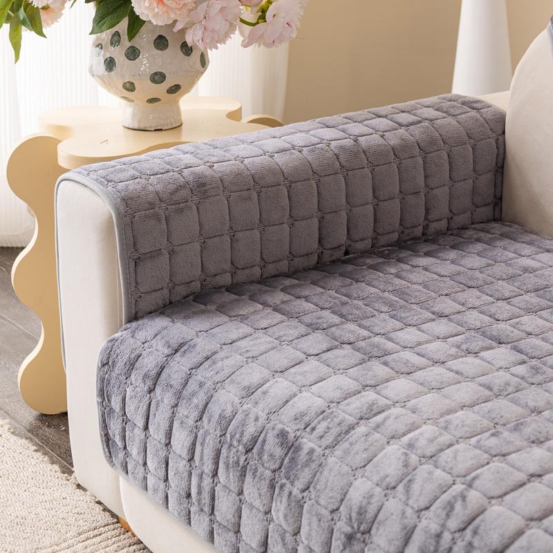 Velvet Plush Plaid Quilted Sofa Cover Super Soft Non Slip Sectional Couch Cover Fluffy Fuzzy Slipcover Furniture Protector