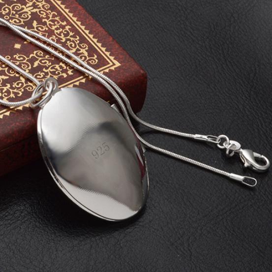 Fashion Carving Locket Pendant Chain Choker Necklace MIT