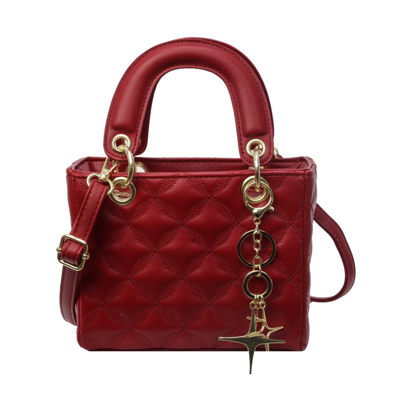 Сумка женская Xiaoxiangfeng Модная женская сумка Осень и зима Глянцевая сумка через плечо Нишевая Простая Портативная Ромбовидная Темперамент Принцесса Диана Сумка