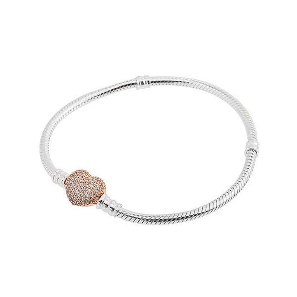 PANDORA Moment Pave Heart with Roses Bracelet 586292CZ
