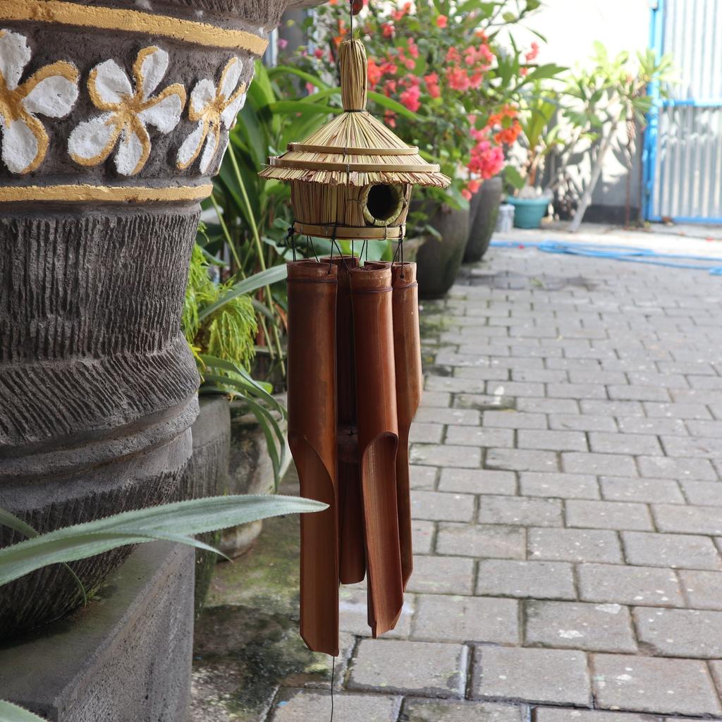 Birdhouse With Wind Chimes Round Seagrass 56x20cm