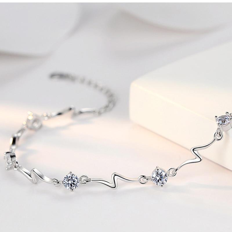 Серебрянное ожерелье для женщин. Подойдет и на свадьбу и в подарок