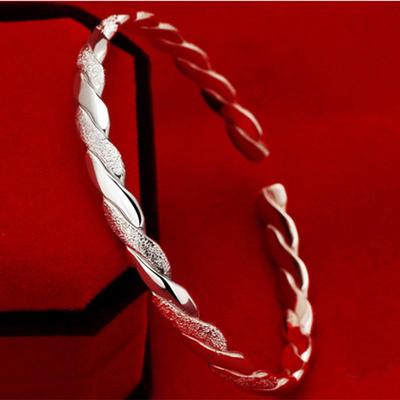 Изысканный корейский браслет Love Twist Open, посеребренная медь