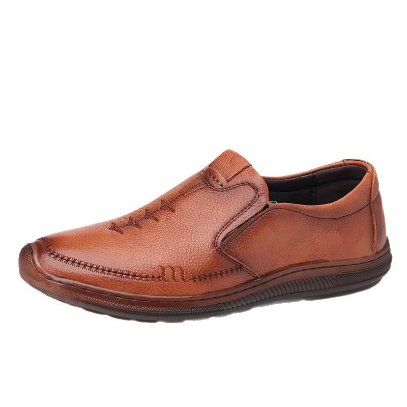 Однотонные Новые Дизайнерские Кожаные Туфли для Мужчин Весенне-Осенняя Мода Повседневные Туфли для Вождения Мужские на Мягкой Подошве Нескользящие Лоферы Мужские