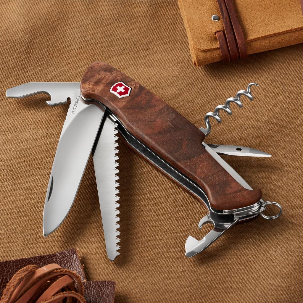 Victorinox Многофункциональный нож Ranger Wood 55 для активного отдыха, большой клинок с фиксатором, открывалка для бутылок, швейцарский мультитул с 10 функциями, компактный, простой в