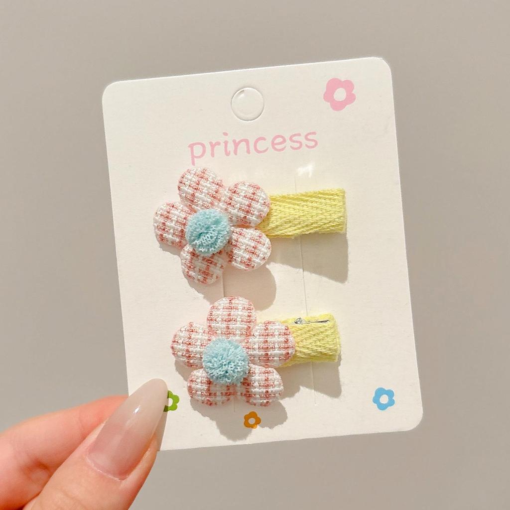 Retro Cute Baby Hair Clips – Gentle Fabric Flower Headwear for Girls