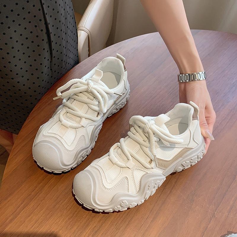 Fashion High Quality Women Sports Jogging Shoes Autumn Round-toe Soft Bottom Women Casual Flat Shoes 2025 Low-top Leather Sneakers Tenis