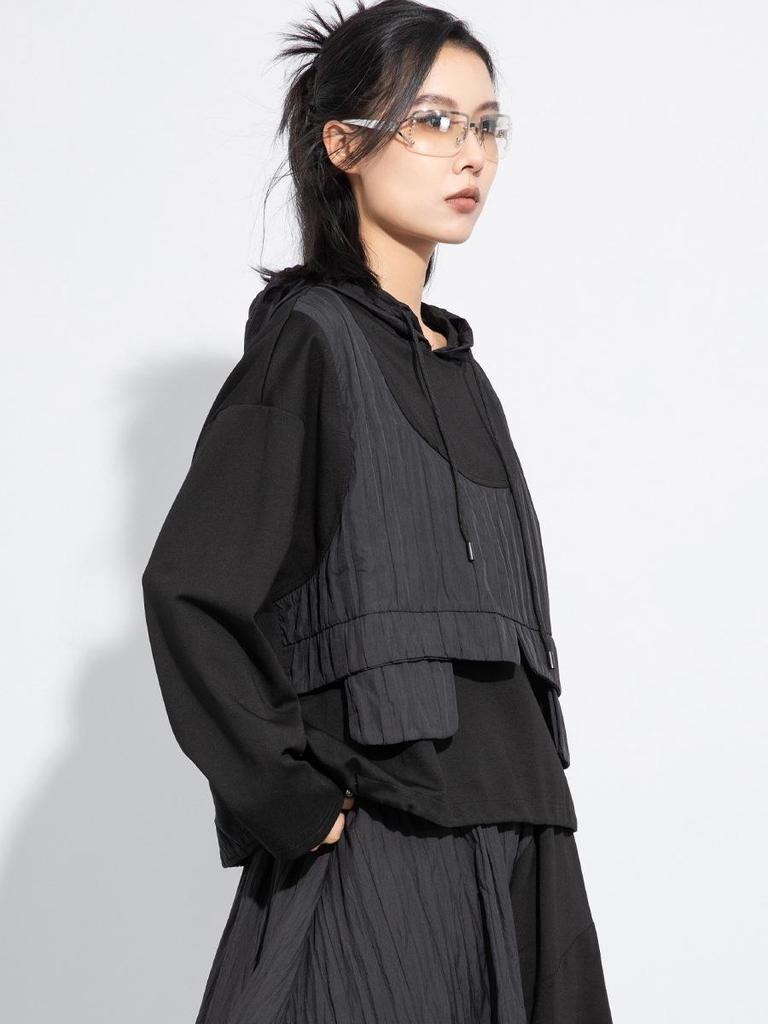 Plus Size Women’s Hooded Patchwork Sweatshirt - Autumn 2025 Two-Piece Style, Versatile Long Sleeve Top.