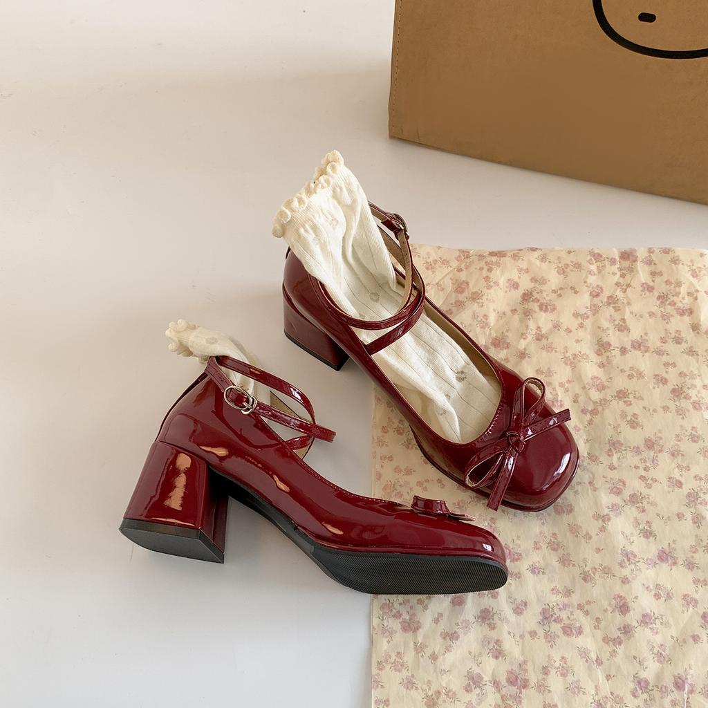 Модные женские туфли-лодочки на толстом высоком каблуке, красные туфли Мэри Джейн, женские туфли Лолита с квадратным носком, весенне-осенние новинки для вечеринок, кожаные женские лоферы
