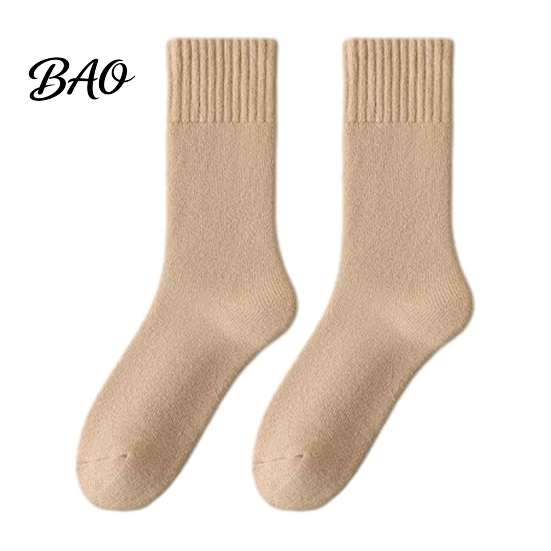 Everyday Casual Winter Footwear Thickened Plush Socks for Men, Thermal Fleece Lined Crew Socks, Soft Warm Mid-calf Elastic Cozy Hosiery Daily Wear And