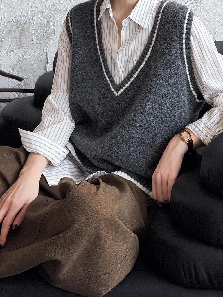 Orange Zhi Retro V-Neck Color Block Knitted Vest - Early Autumn College Girl Style