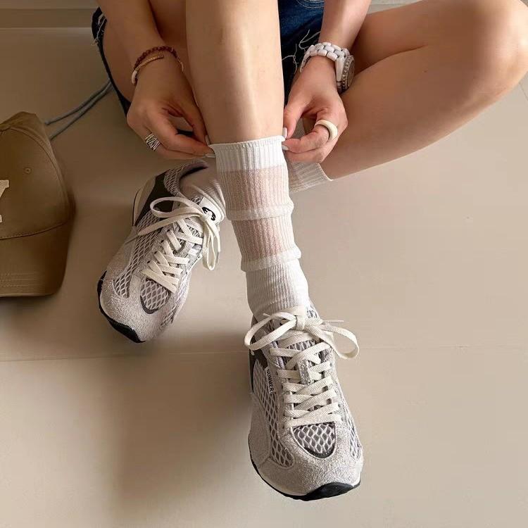 Летние тонкоподошвенные спортивные туфли женские новые тонкие сетчатые дышащие повседневные туфли Forrest Gump тренировочные туфли женские туфли