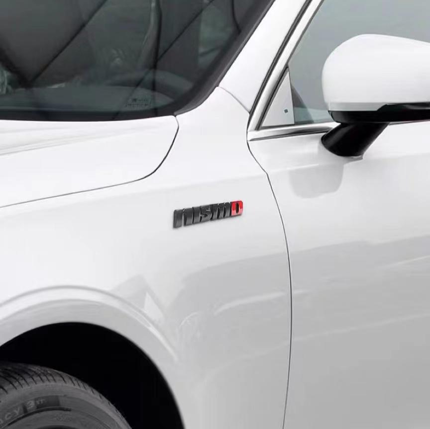 AOW4 Aluminum Alloy 3D Car Fender Side Stickers Badge Accessories For Nissan X-Trail T32 T31 Qashqai J11 J10 Tiida Teana Navara Juke