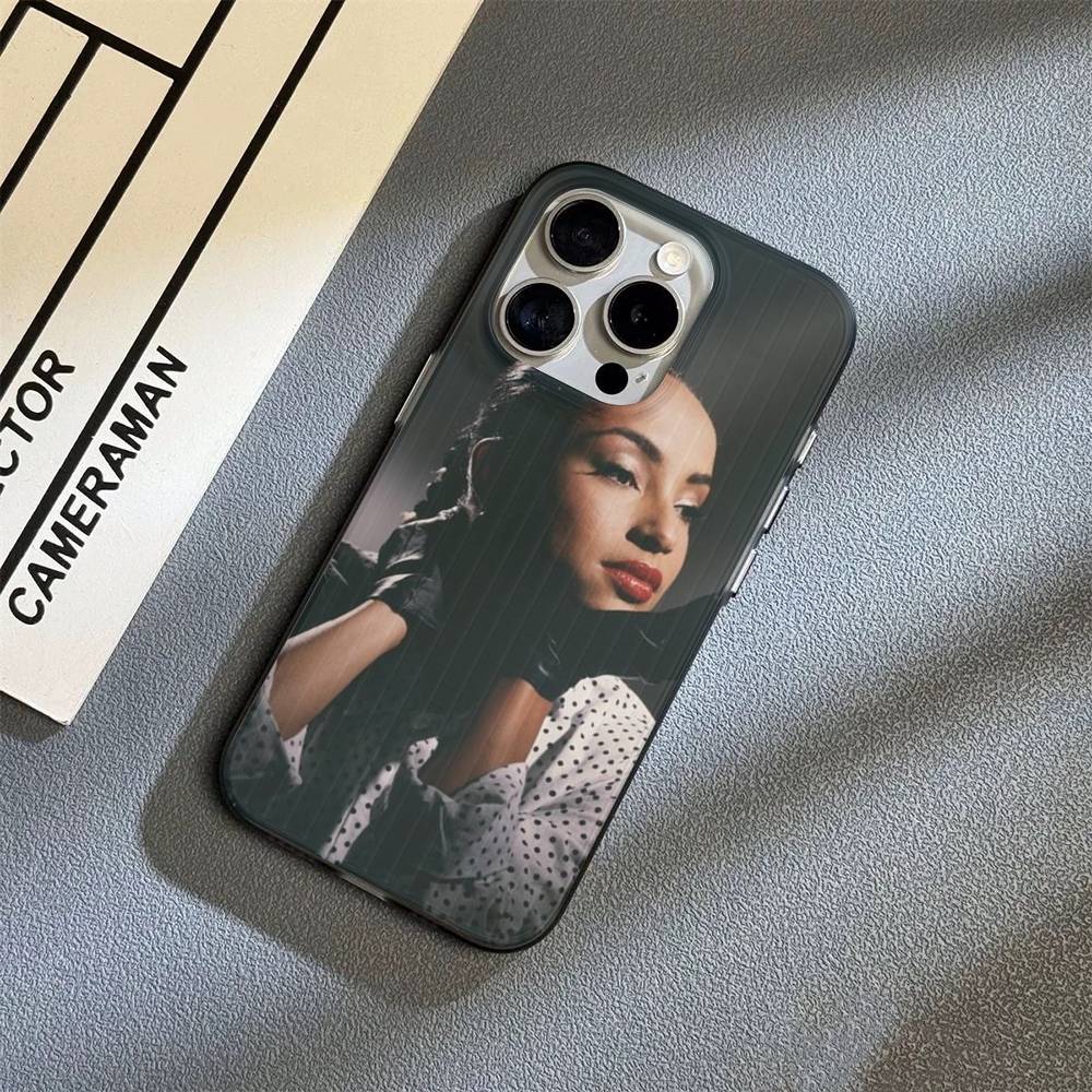 Чехол для телефона с изображением певицы Sade Adu для IPhone 11 12 13 14 15 16 17 Pro Max PLUS Pro Волна Гофрированный Силиконовый Чехол