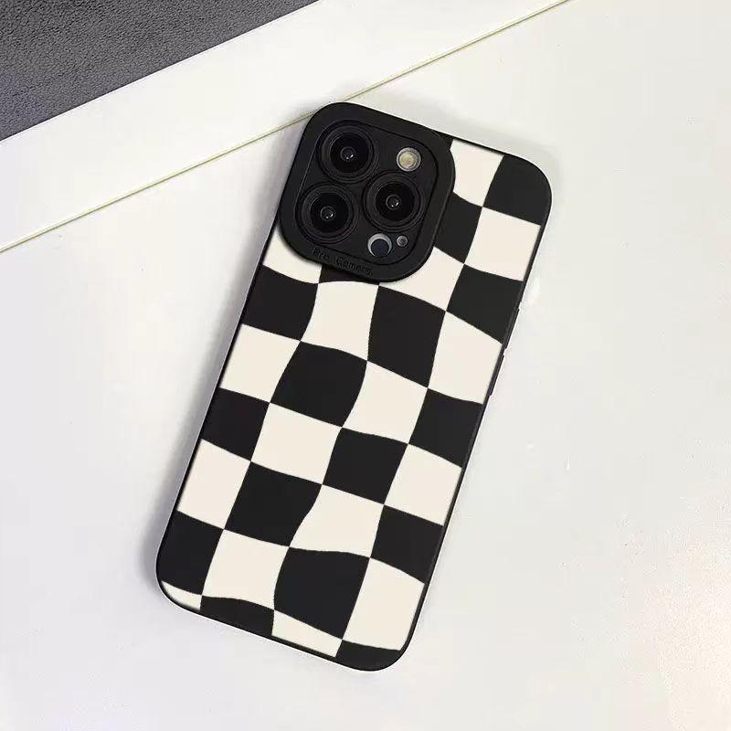 Модный клетчатый силиконовый чехол для iPhone 17/16/15/14 Pro и Xiaomi 13