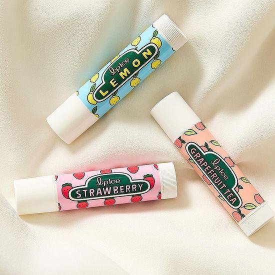 Выберите 1 из 3 бальзамов для губ MENTHOLATUM Lip Ice