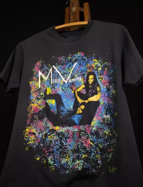 Milli Vanilli Band Live In Concert Unisex Full Size SS133 Unisex T-Shirt