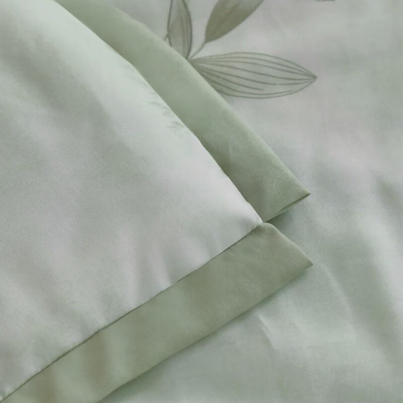 PLAYBOY Охлаждающее летнее одеяло