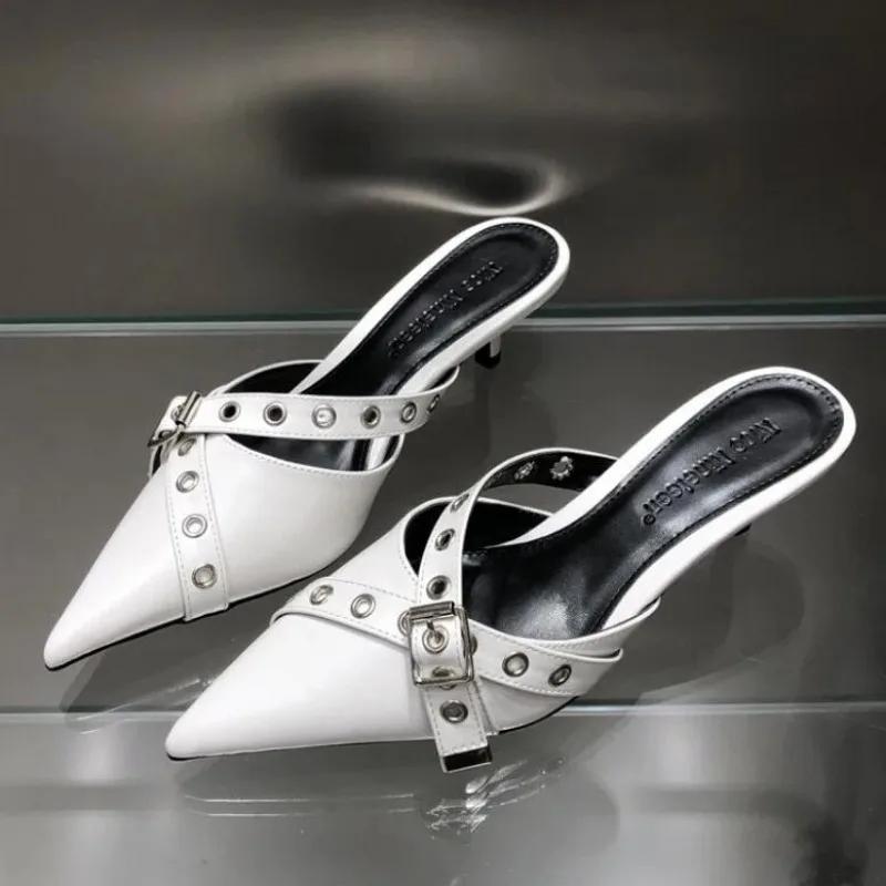 Женские летние новые модные дизайнерские сексуальные сандалии с металлической пряжкой и острым носком, повседневные вечерние платья, женские тапочки Zapatos