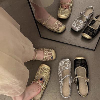 Новый стиль модных плоских сандалий для женщин с полушлепками и парой ленивых туфель