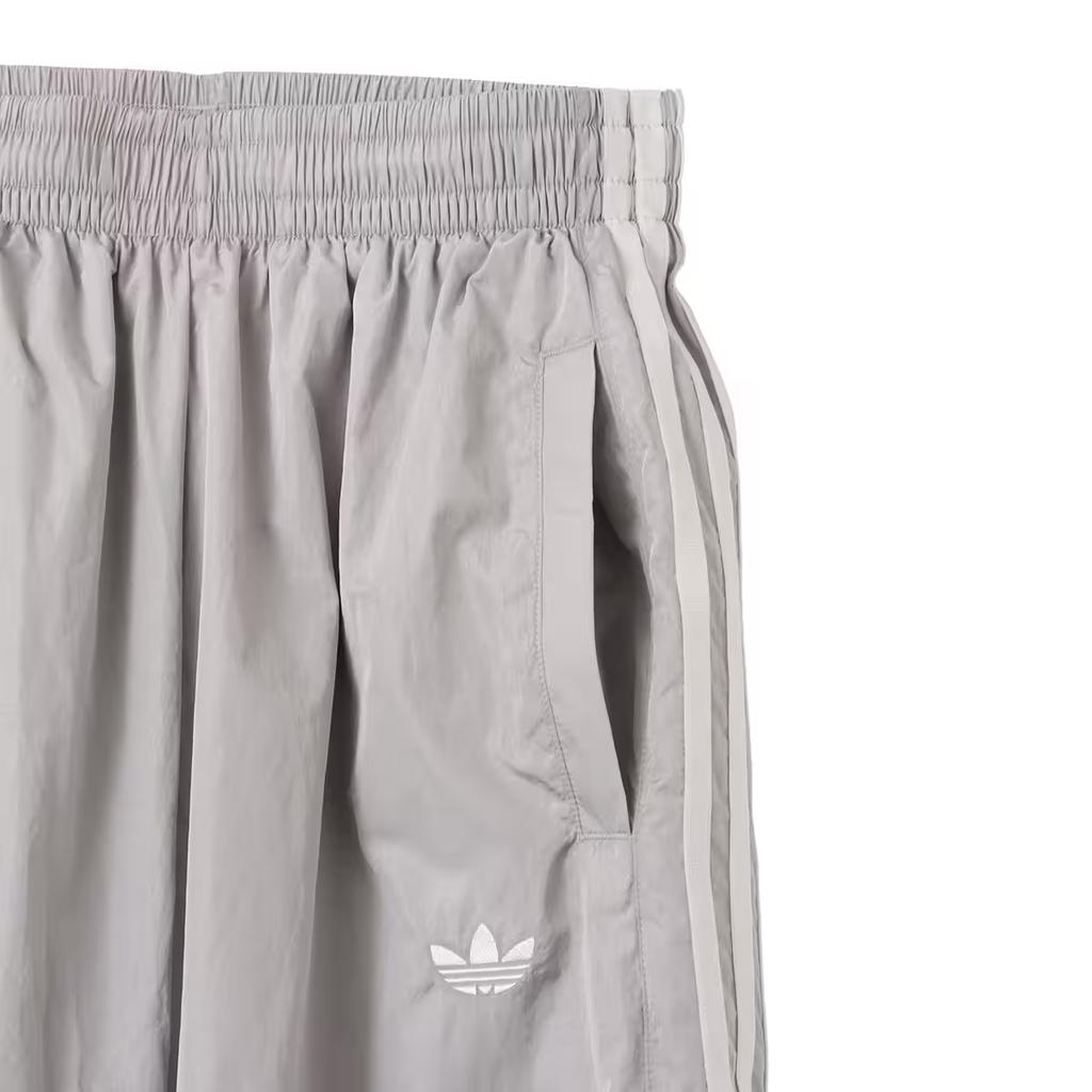 adidas Оригинальные спортивные штаны Adicolor Teamgeist Oversized JD0258