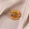 The Fashionable Yellow Sunflower Anti-glare Brooch and Pin Accessory, A Retro Brooch and Pin, Won The Championship In One Go