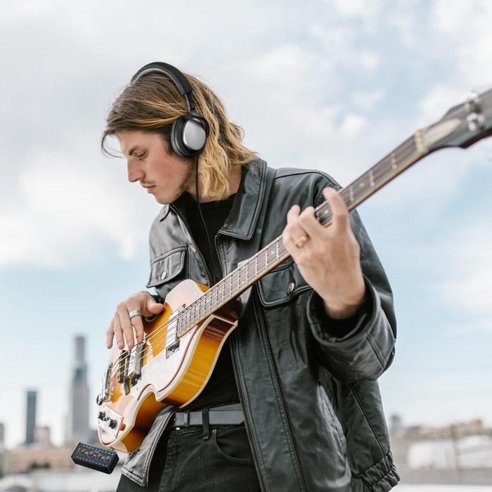[Lekato] Guitar Headphone Amplifier Bluetooth Mini-Plug 10 Amp Models Tuner Effects Multi-Effect Delay Reverb Chorus Overdrive Rechargeable