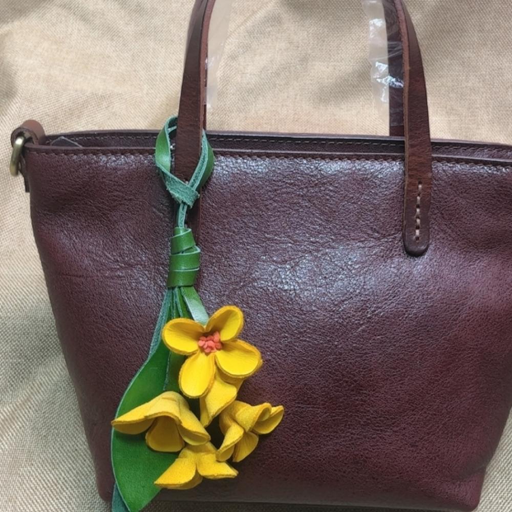 Мода Натуральная Коровья Кожа Подвеска-Цветок Брелок Шарм для Сумки Ежедневник Османтус Подвеска для Ключей Автомобиля Креативная Подвеска Тюльпан Аксессуары для Сумки