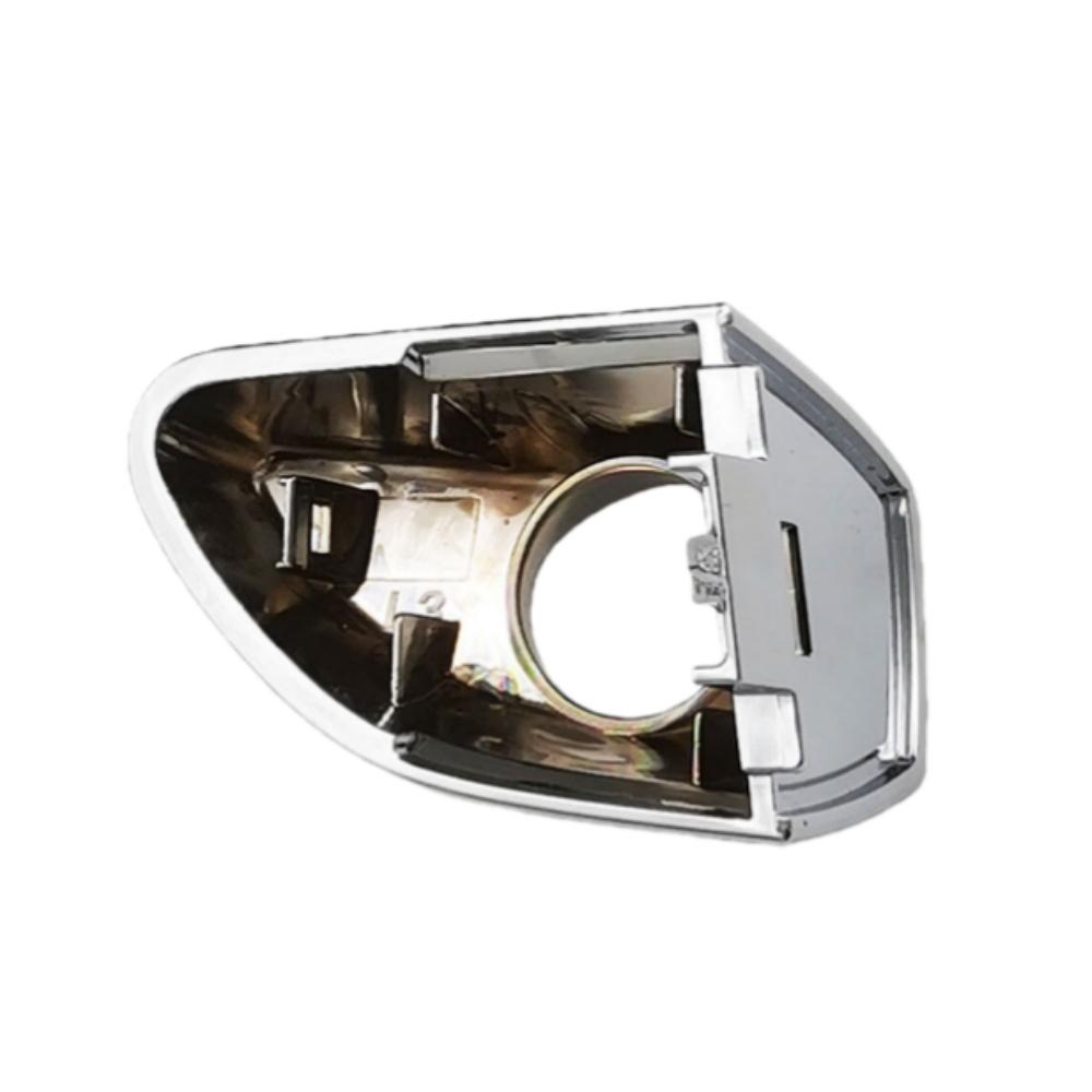 Накладка на наружную ручку передней левой двери 82652-D3010 для Hyundai Tucson 2016-2021