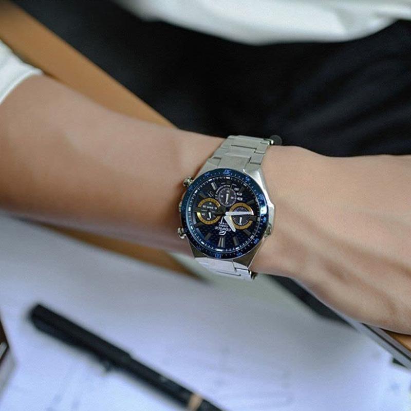 Casio EDIFICE Business Solar Powered Contrast Color Classic Pointer Solar Quartz Movement Metal Strap Japanese and Korean Watch EQS-900BCD-2AVUPR