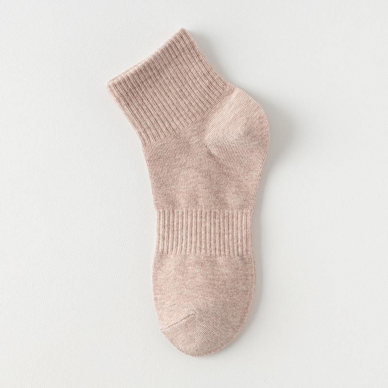 Женские весенне-осенние дезодорирующие антибактериальные спортивные хлопковые носки от пота с эфирными маслами