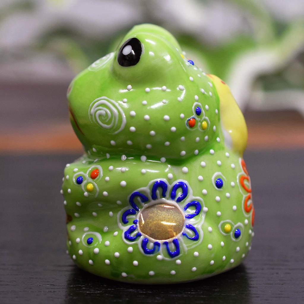 Фигурка лягушки Кутани Керамика Сашими Овальная лягушка Талисман на удачу Предмет фэн-шуй