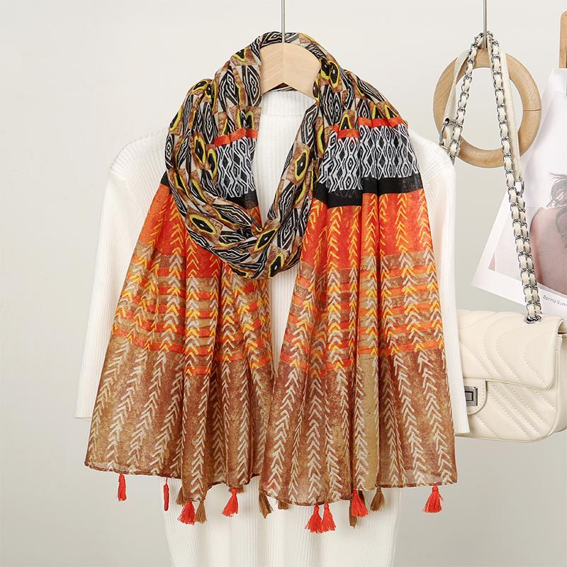 Designer Brand Women Scarf Classical Print Lady Shawls Cotton Feeling Soft Oversize Hijabs Neck Headband Tassel Foulard
