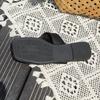 Классические тапочки женские шлепанцы пляжные на плоской подошве на низком каблуке женская обувь однотонные кожаные на платформе с металлической отделкой летняя обувь большого размера