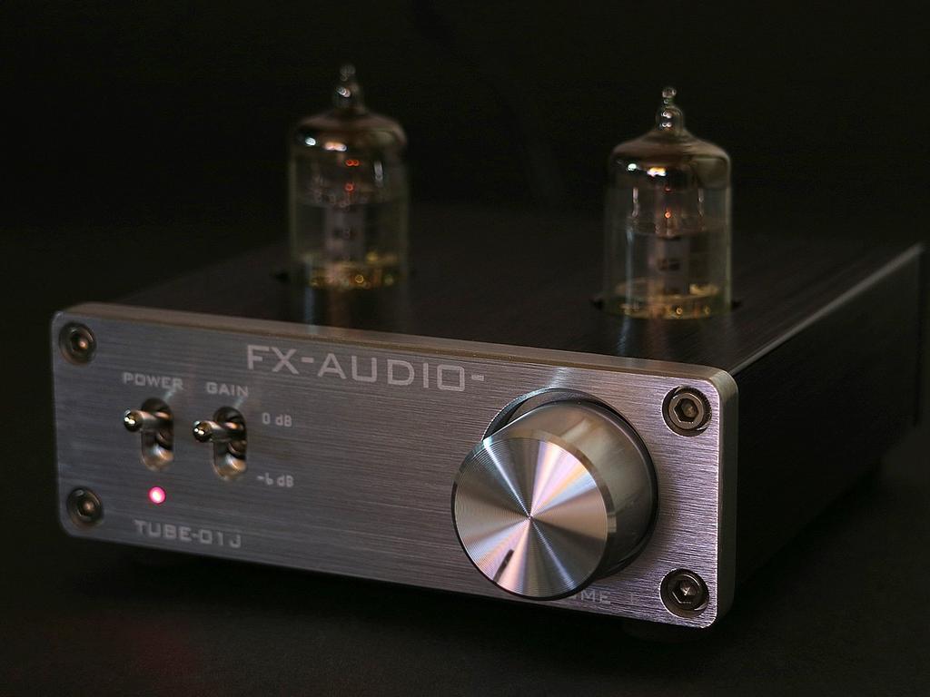 Ламповый предусилитель NFJ оригинальная модель FX-AUDIO-TUBE-01J (линейный усилитель) (Серебряный)