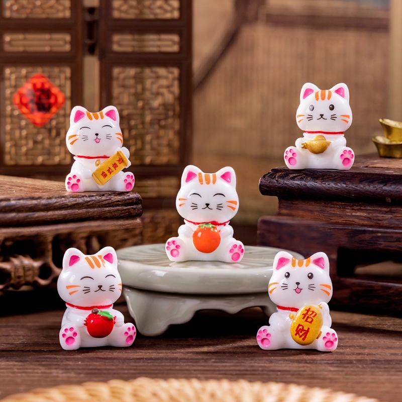 Мини Lucky Fortune Cat Миниатюрные ландшафтные аксессуары Автомобильные декоративные украшения Уличное украшение для сада своими руками