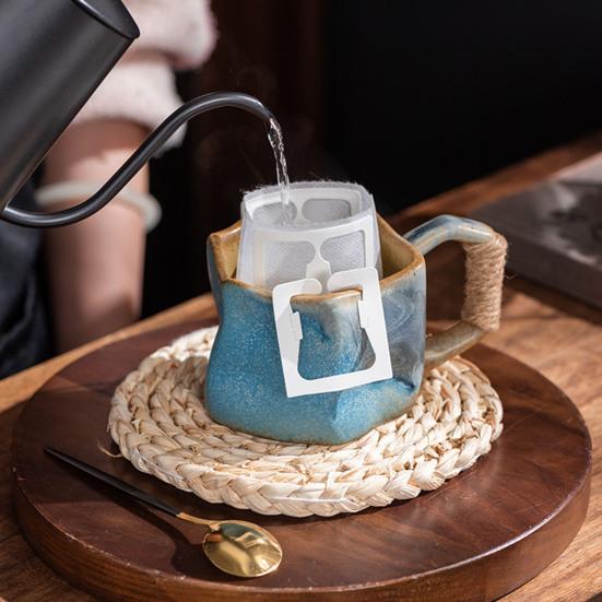 Керамическая кружка ручной работы 320 мл Винтажная чашка для чая и кофе с ротанговой ручкой Креативный спиральный дизайн Градиентная глазурь Посуда для напитков Домашний декор Подарки