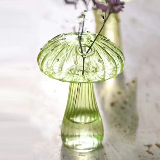 Flower Vase Adorable Mushroom Shape Transparent Glass Planter Unique Plant Propagation Station for Home Decoration
