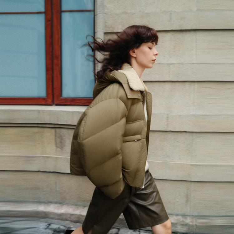 ELLE Французский винтажный модный дизайн Свободная длинный рукав Короткая утиная пуховая куртка Женские куртки EY52498