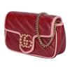 Gucci GG Marmont Золотая этикетка Логотип Цветные блоки Отделка Цепочка на плечо Стеганая кожаная сумка через плечо Мини Женская Красная и Розовая